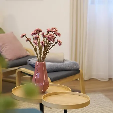 Bg Living & Hosting - Hochwertige Im Zentrum Von - 3 Gaeste, Wlan & Waschmaschine Wittlich