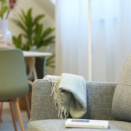 Bg Living & Hosting - Hochwertige Im Zentrum Von - 3 Gaeste, Wlan & Waschmaschine Wittlich