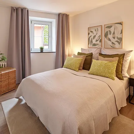 Bg Living & Hosting - Hochwertige Im Zentrum Von - 3 Gaeste, Wlan & Waschmaschine Daire